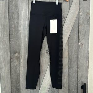 NWT - Lululemon Align HR Pant 25” - w/ Lululemon Applique down Leg